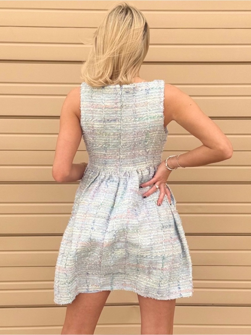 Aureum Grey Tweed Basque Waist
Colorful Dress Small NWT - Picture 4 of 9